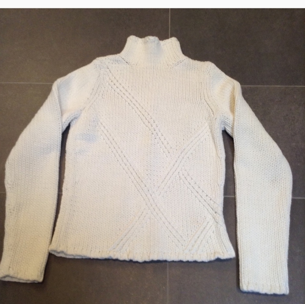 🌸HP🌸 Warm cotton cram colored turtleneck sweater